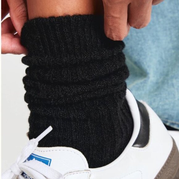 NWT Pretty Little Thing Chocolate Slouchy Ribbed Socks - Picture 2 of 4